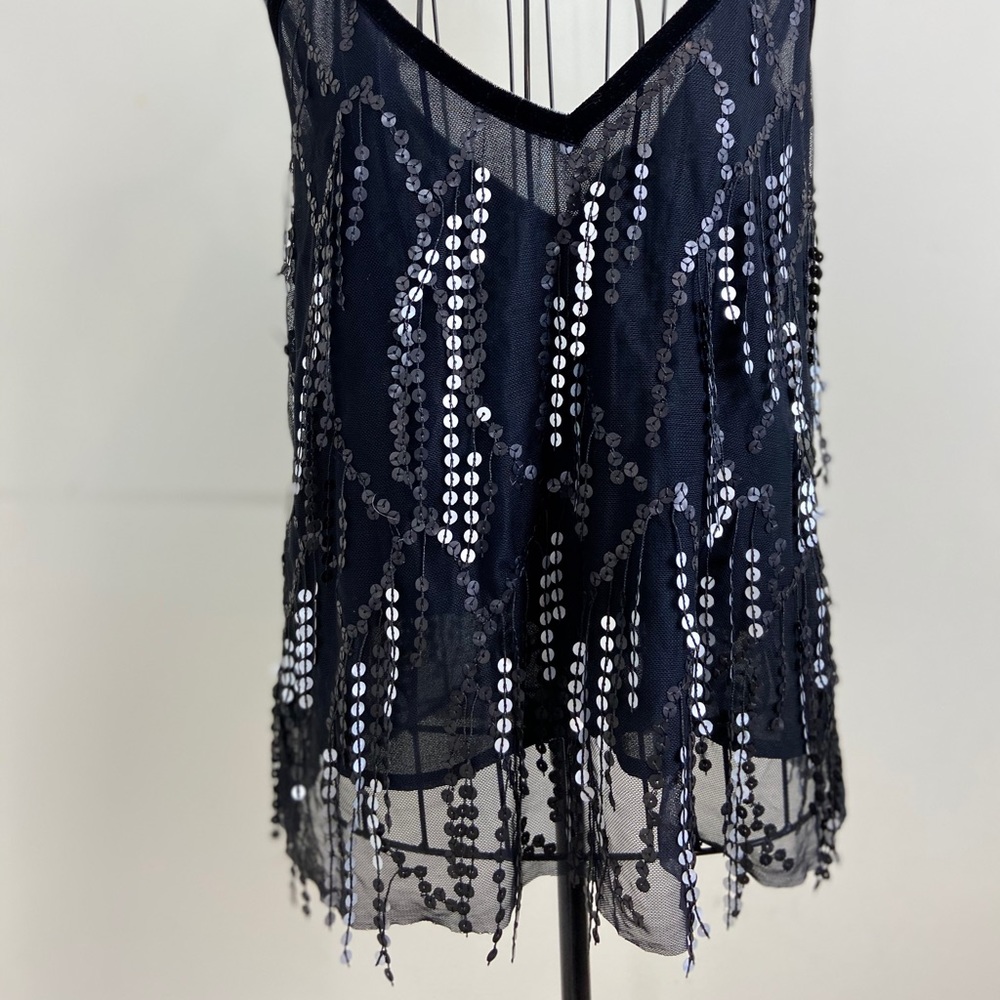 Top With Sequins - Picture 8 of 8